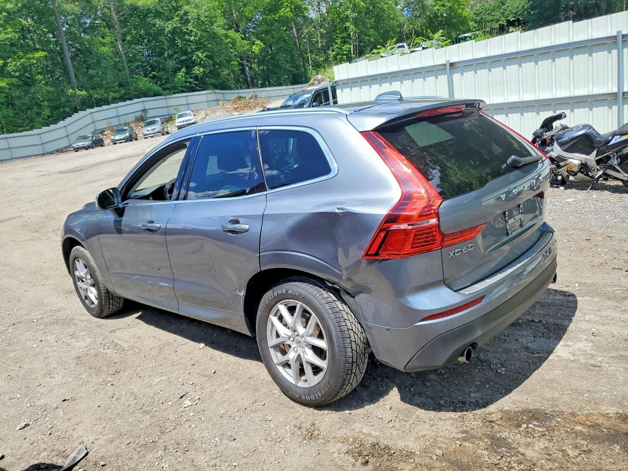 2019 Volvo Xc60 T5 - Фото 2