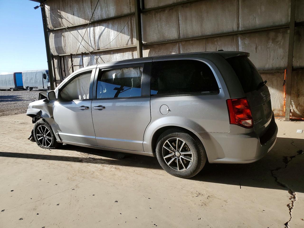 2018 Dodge Grand Caravan Gt - Фото 2