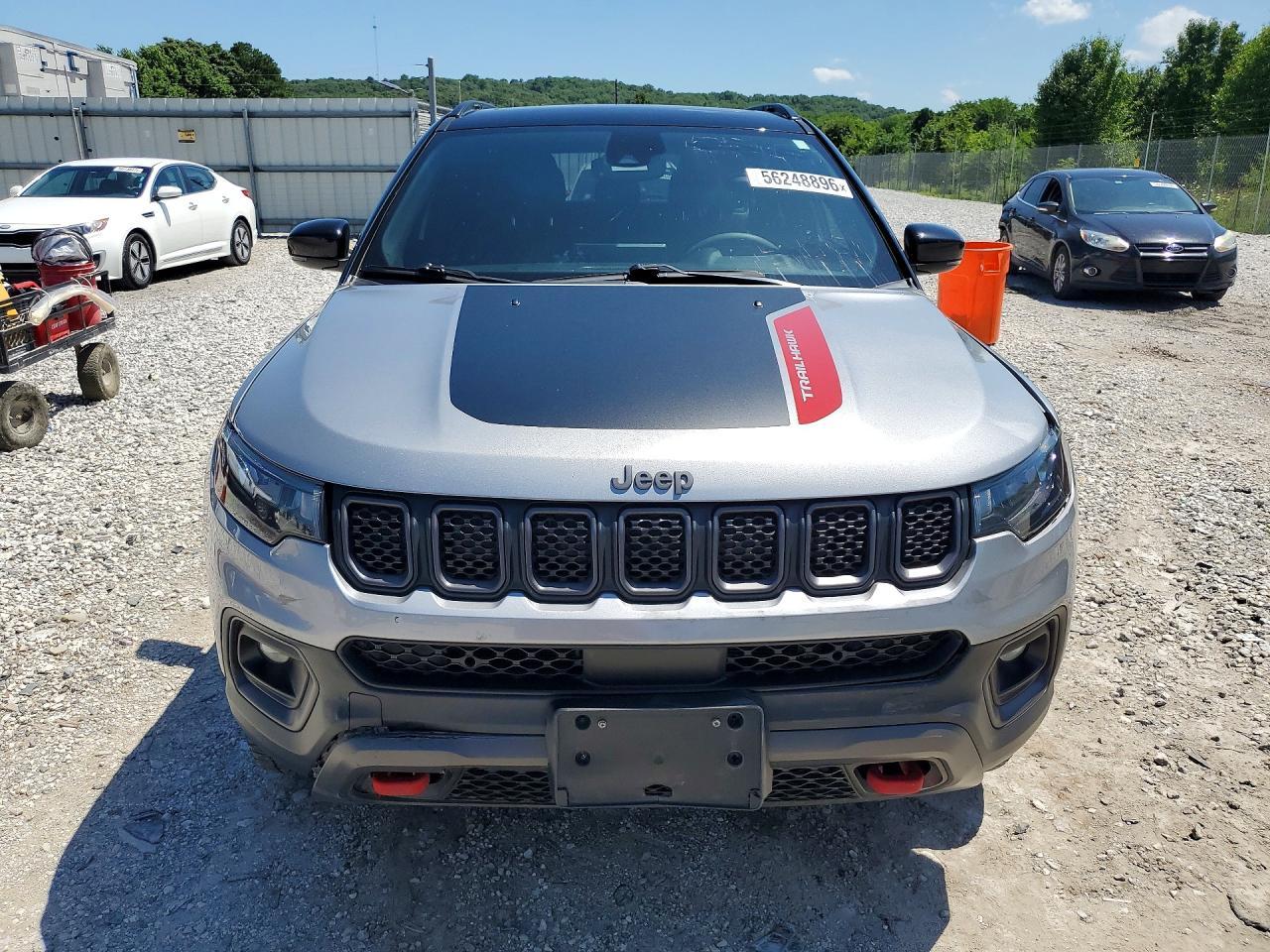 2023 Jeep Compass Trailhawk - Image 5