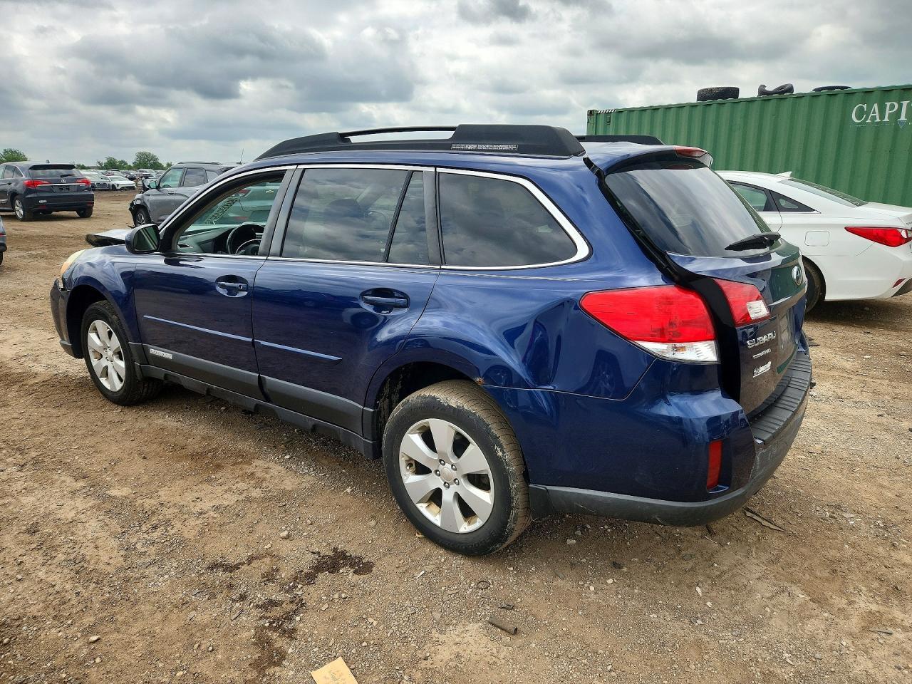 2011 Subaru Outback 2.5I Premium - Image 2