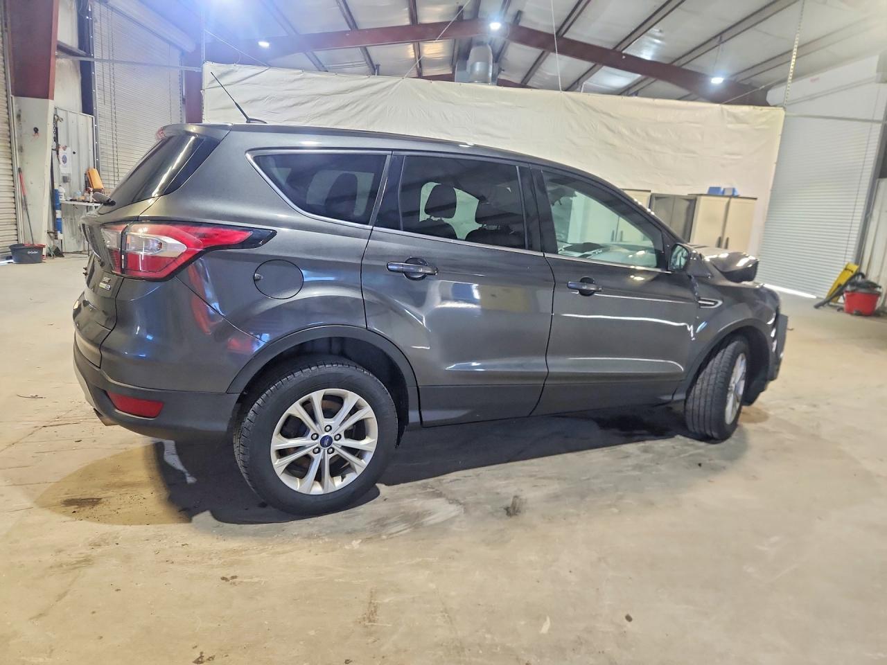 2017 Ford Escape Se - Image 3