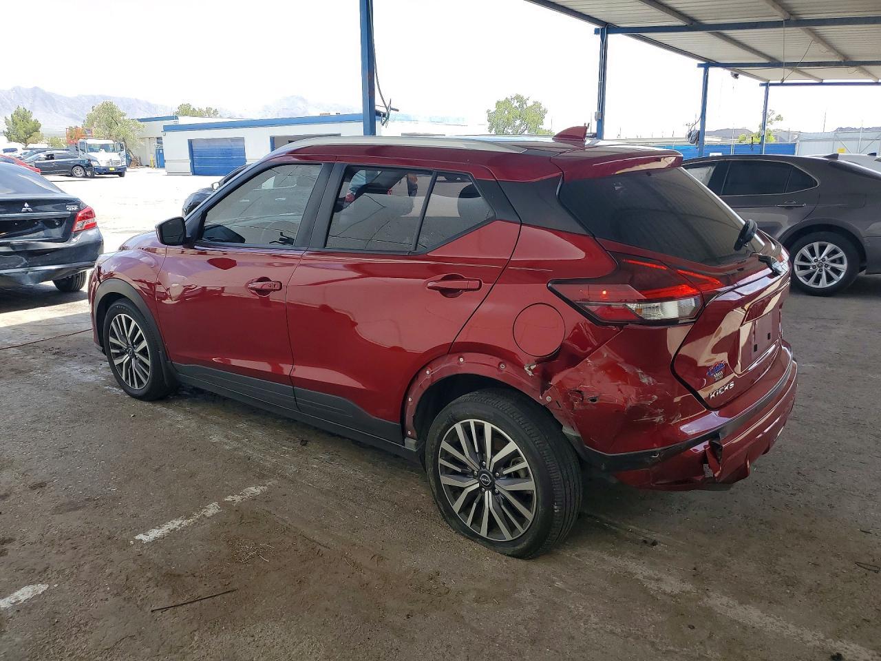 2023 Nissan Kicks Sv - Фото 2