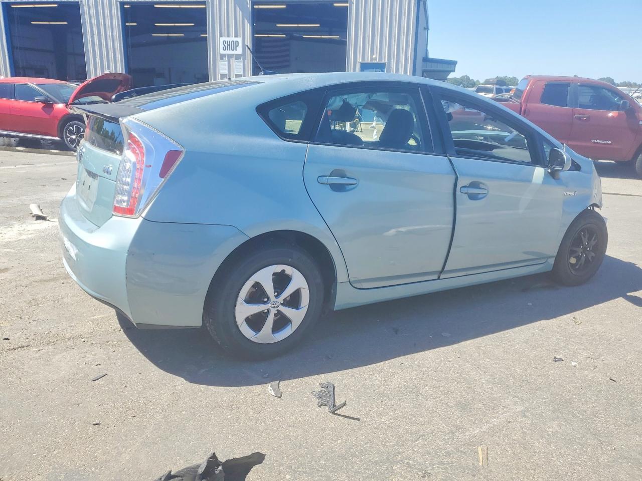 2013 Toyota Prius Four - Image 3