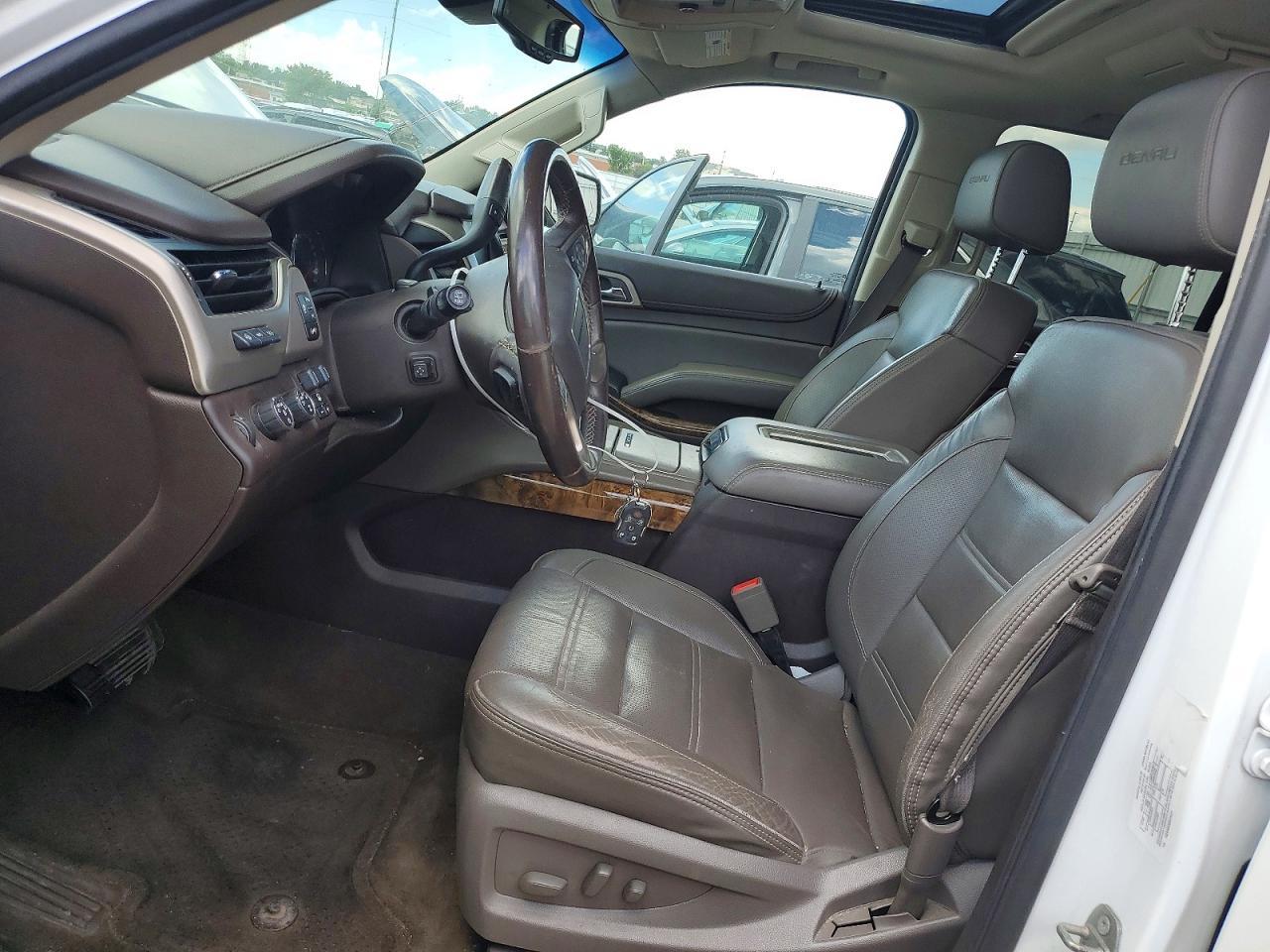 2016 GMC Yukon Xl Denali - Фото 7
