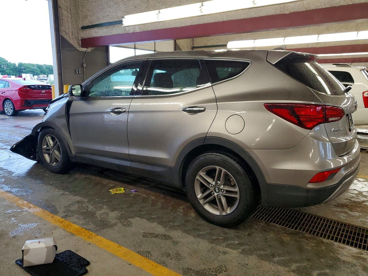 2017 Hyundai Santa Fe Sport 2.4L - Image 2