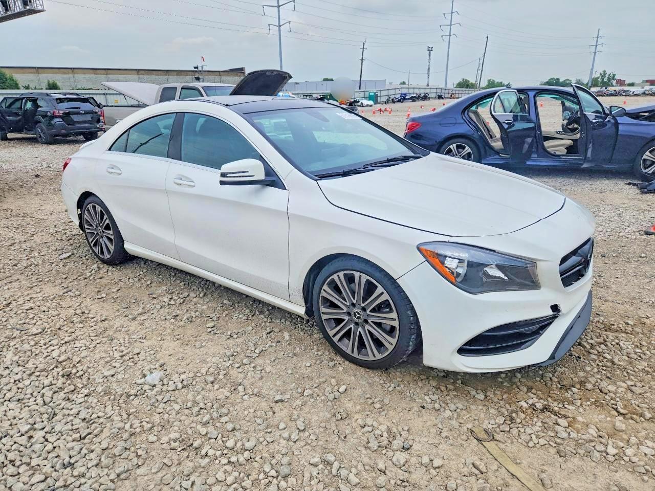 2019 Mercedes-Benz Cla 250 - Фото 4
