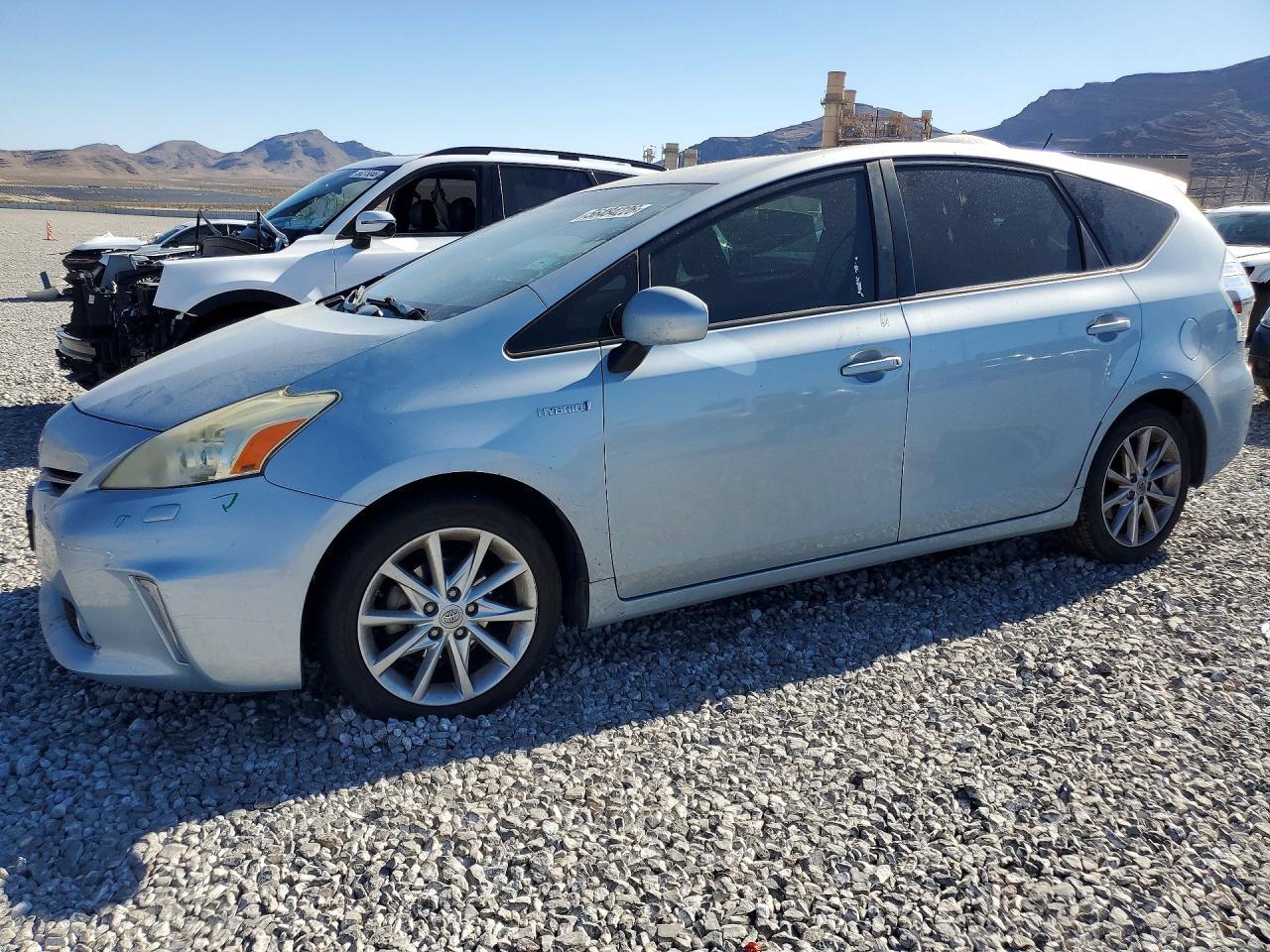 2014 Toyota Prius V Five