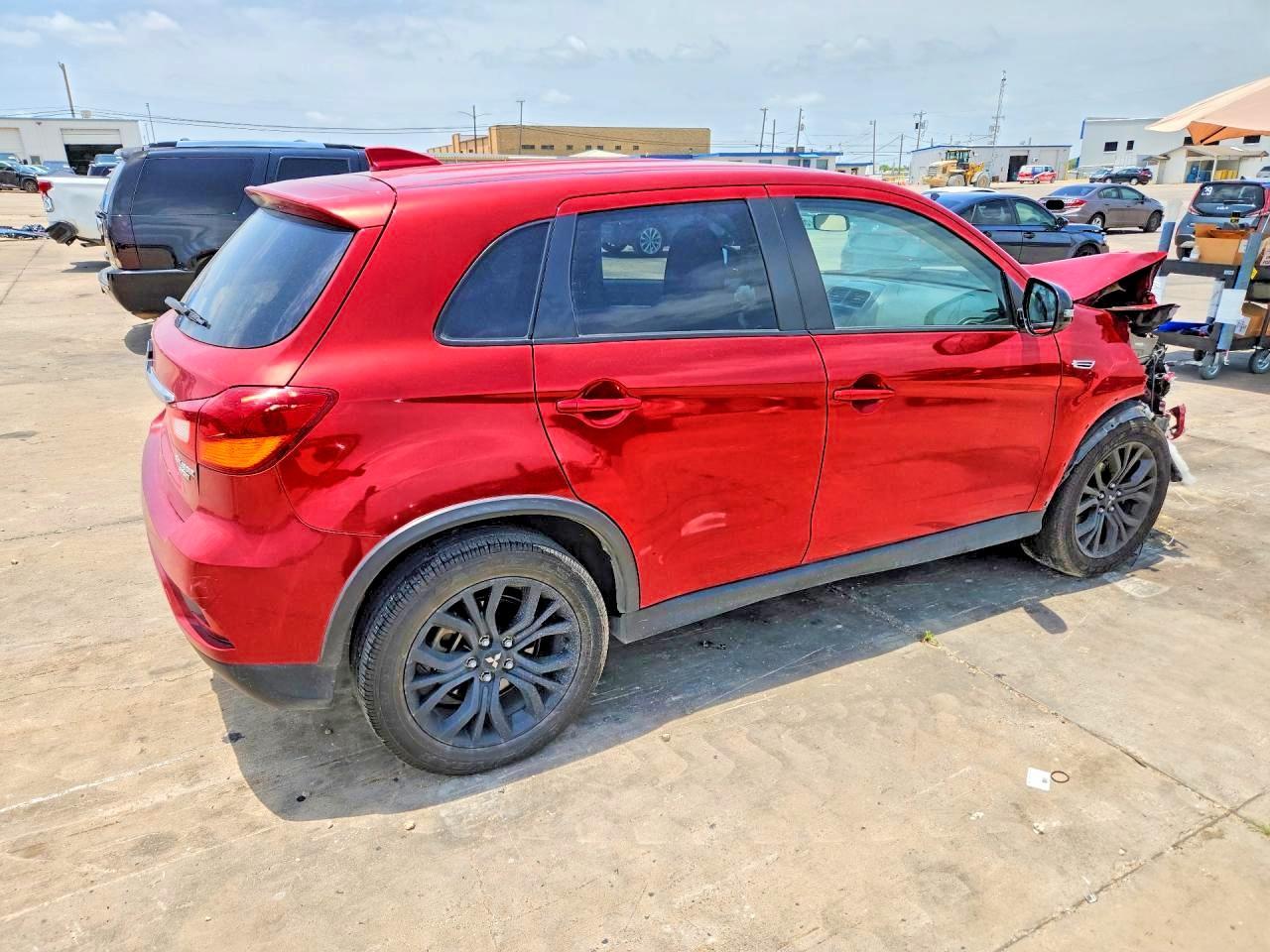 2019 Mitsubishi Outlander Sport Es - Фото 3