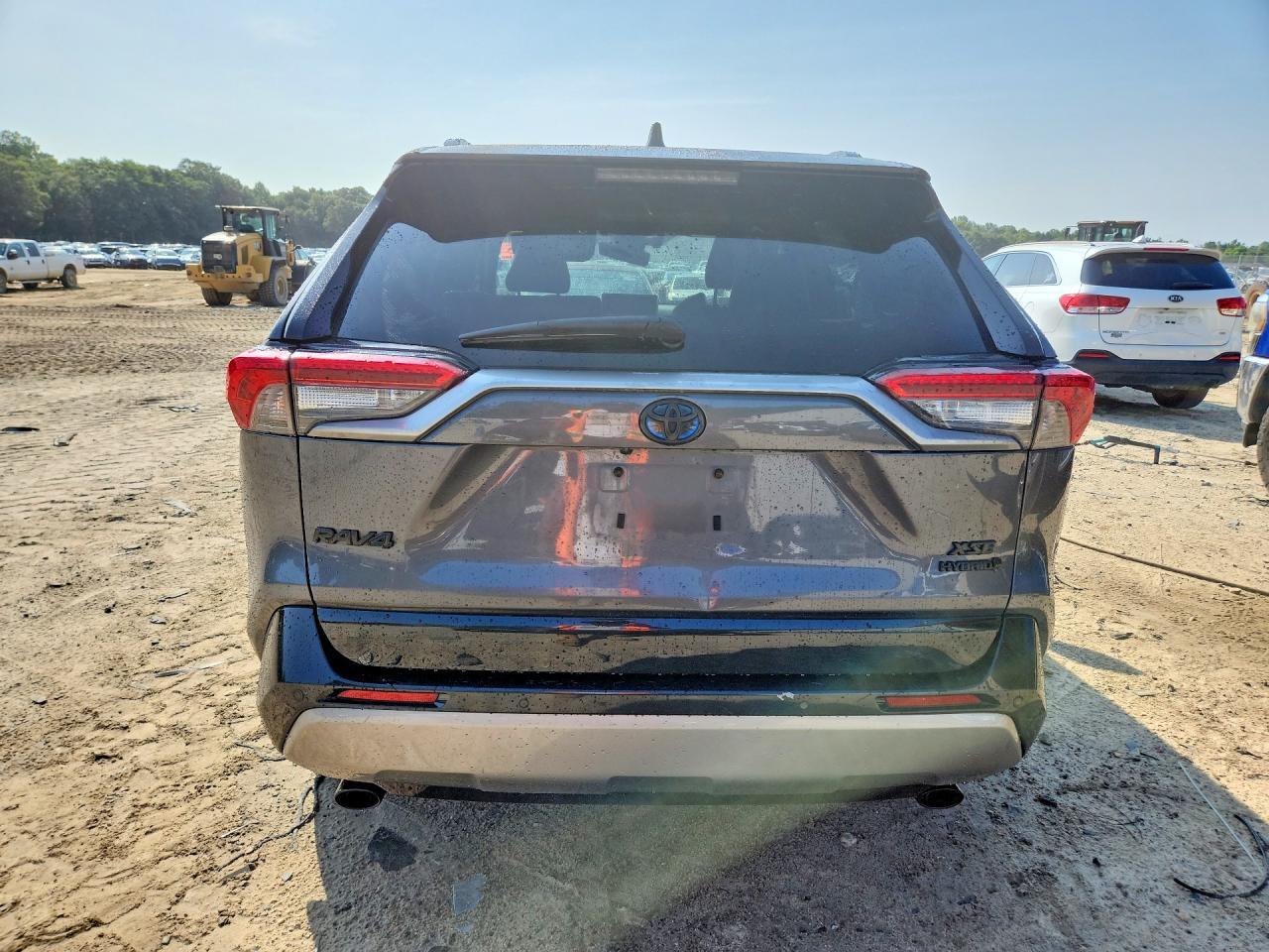 2022 Toyota Rav4 Xse - Image 6
