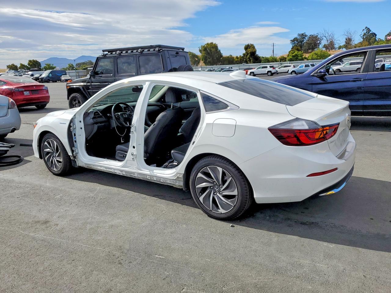2020 Honda Insight Touring - Фото 2
