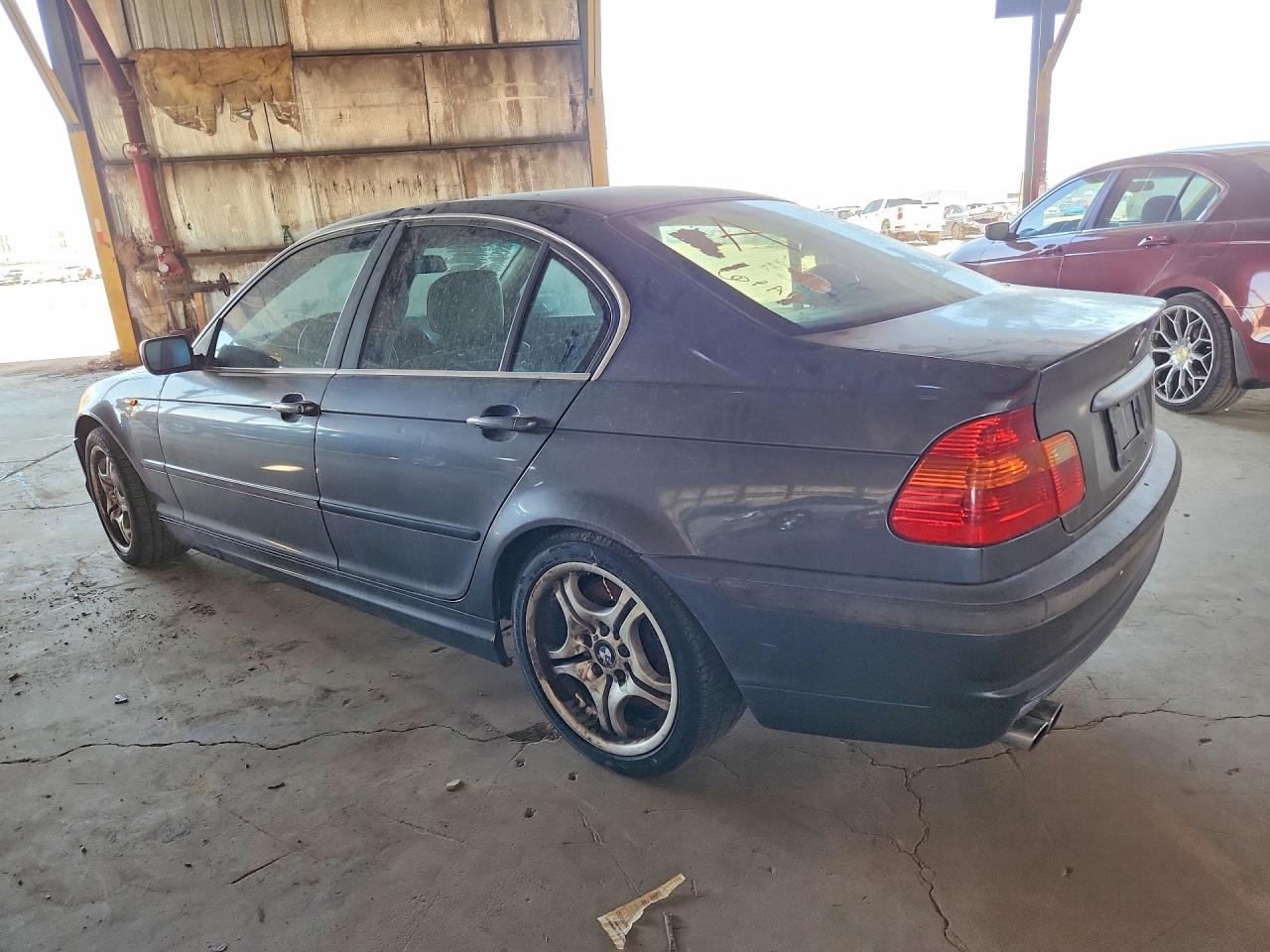 2002 BMW 330 I - Image 2