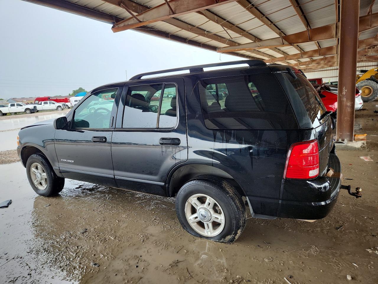 2004 Ford Explorer Xlt - Фото 2