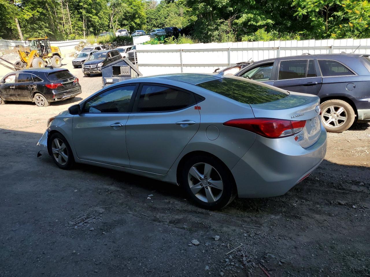2013 Hyundai Elantra Gls - Image 2