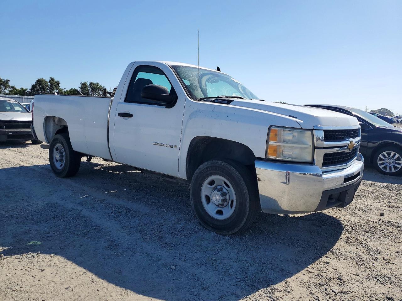 2009 Chevrolet Silverado 2500Hd - Image 4