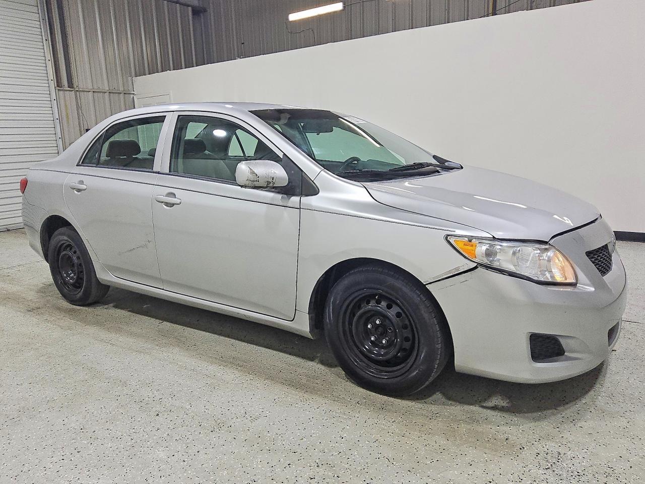 2010 Toyota Corolla Le - Фото 4