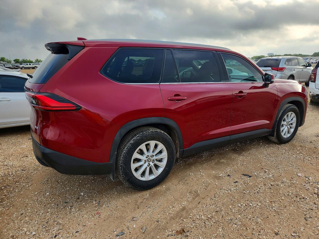 2024 Toyota Grand Highlander Xle - Фото 3