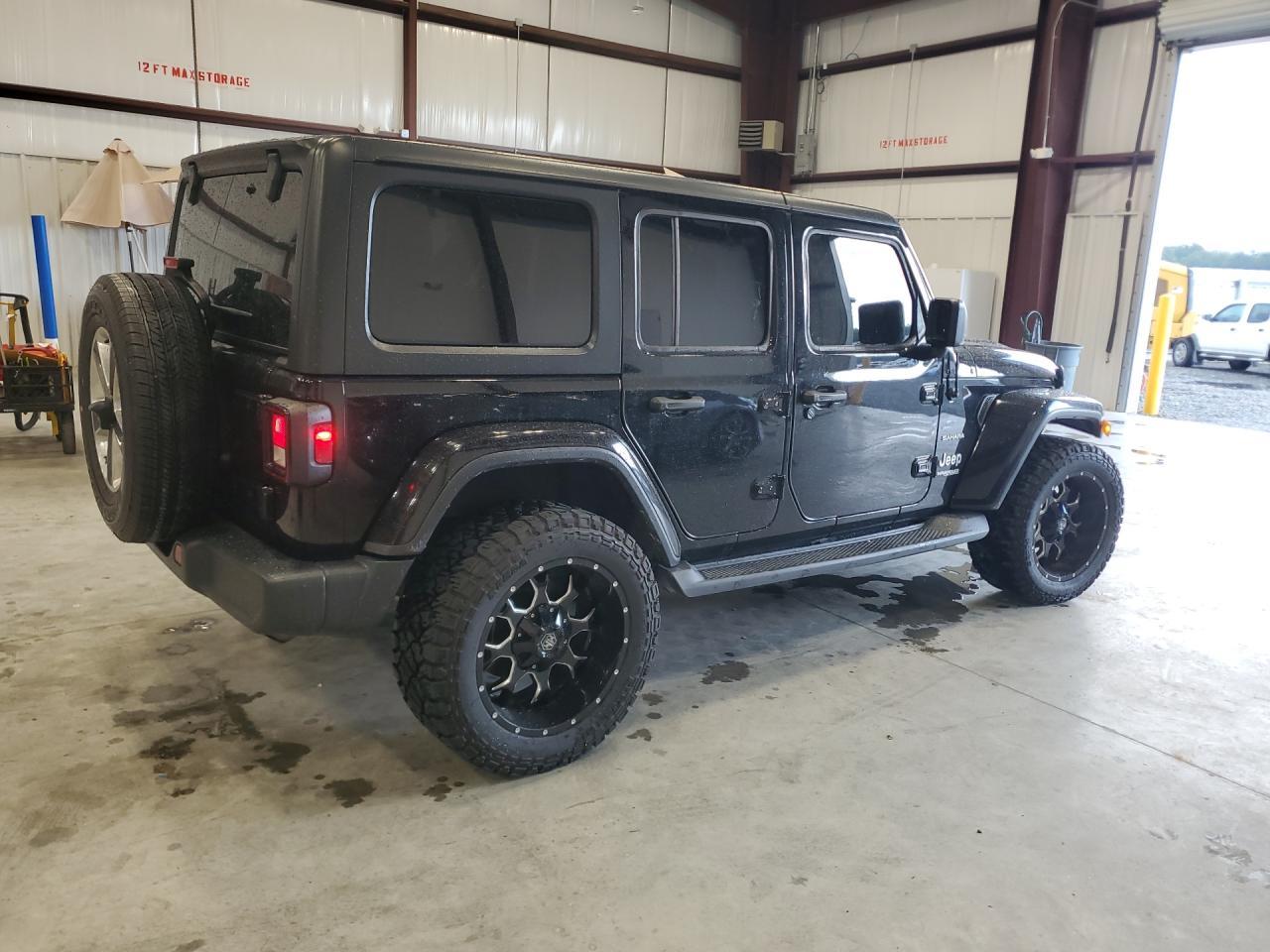 2019 Jeep Wrangler Unlimited Sahara - Фото 3