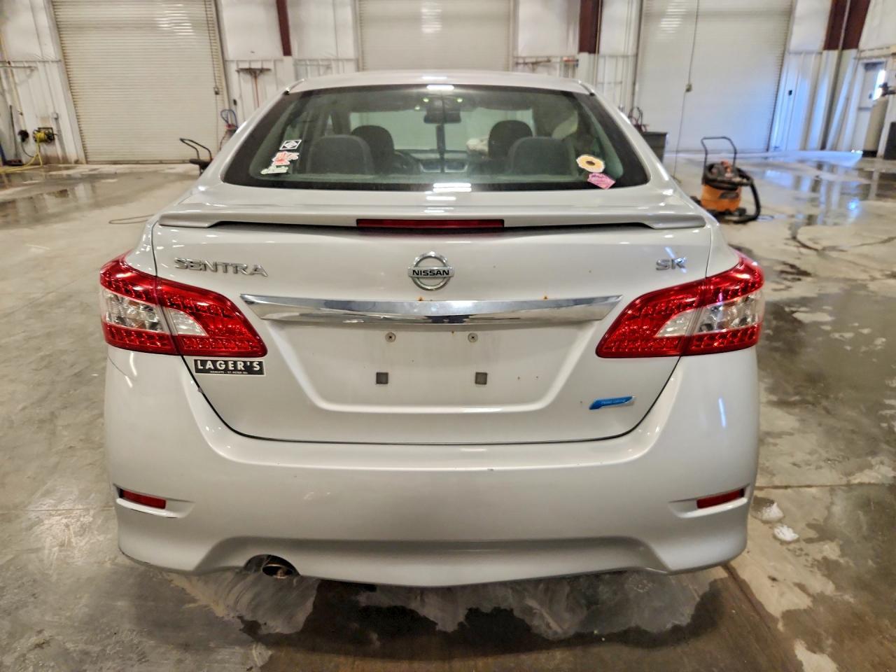 2014 Nissan Sentra Sr - Image 6