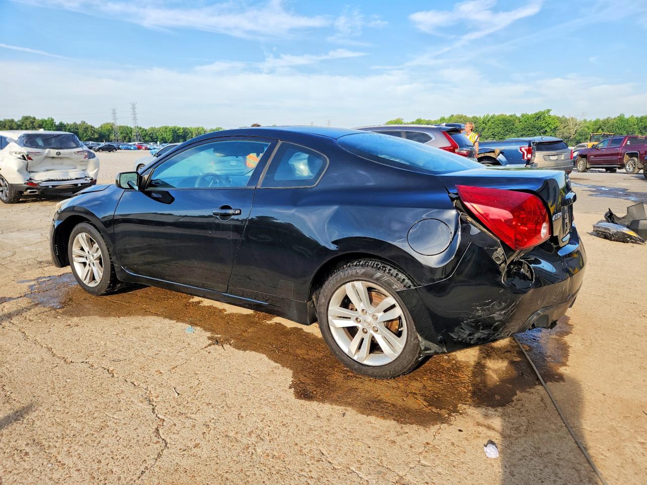 2013 Nissan Altima S - Фото 2