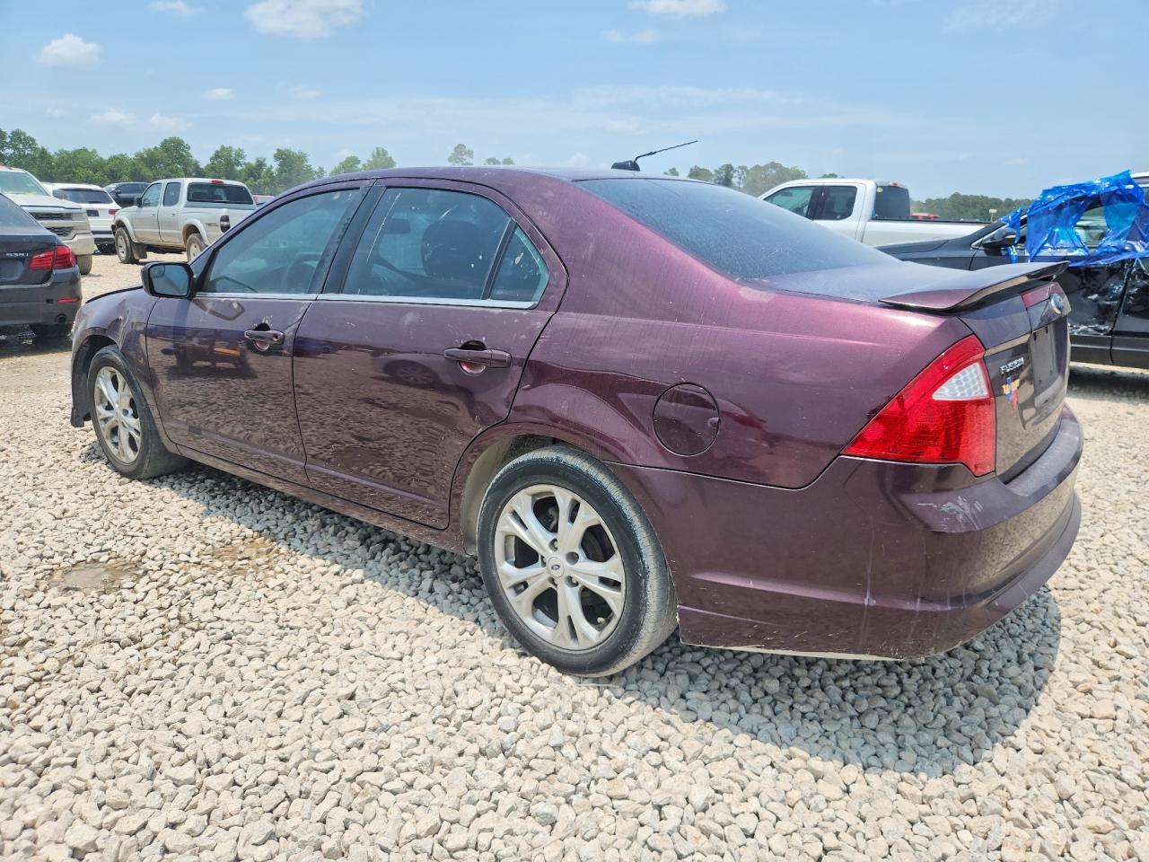 2012 Ford Fusion Se - Фото 2