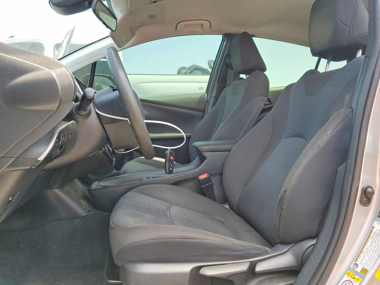 2017 Toyota Prius Two - Image 7