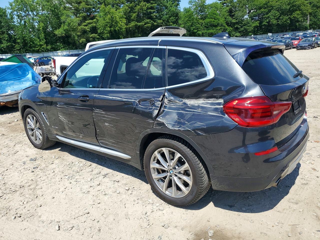 2018 BMW X3 xDrive30I - Фото 2