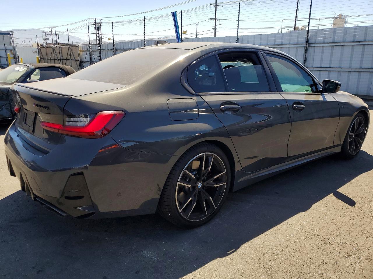 2025 BMW M340I - Фото 3