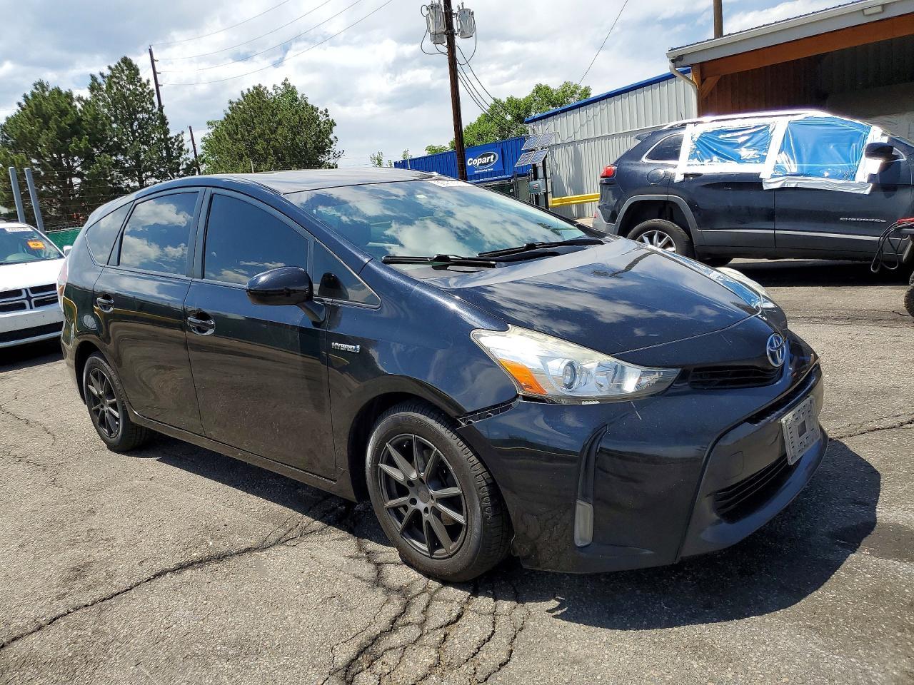2017 Toyota Prius V Three - Фото 4