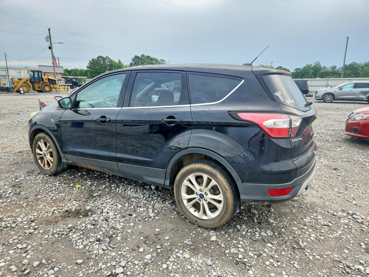 2017 Ford Escape Se - Фото 2