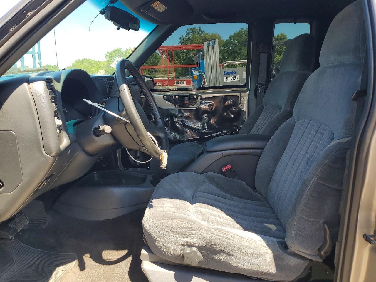 2000 Chevrolet S Truck S10 - Фото 7