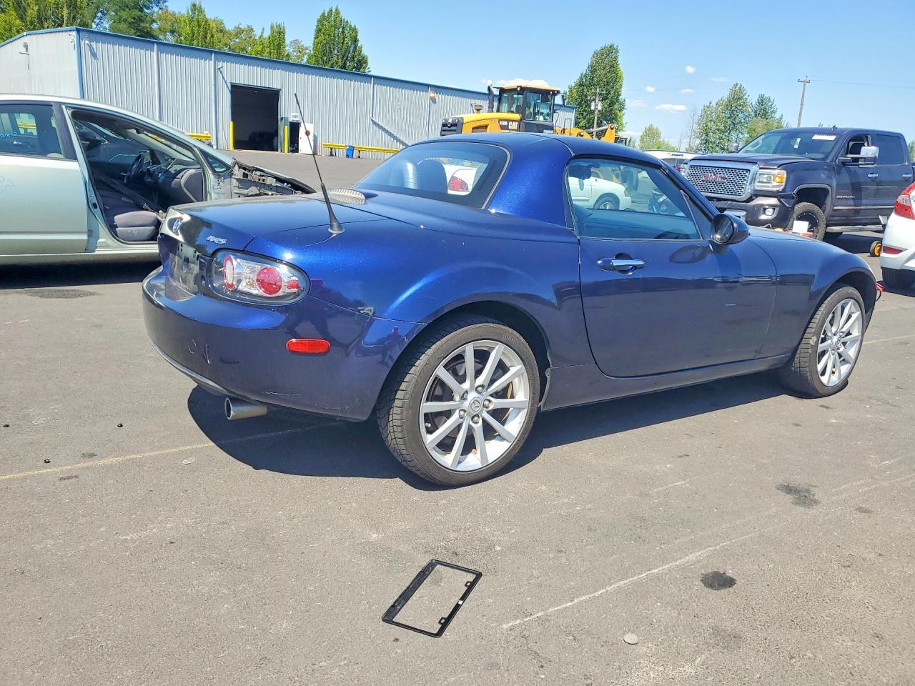 2007 Mazda Mx-5 Miata - Image 3