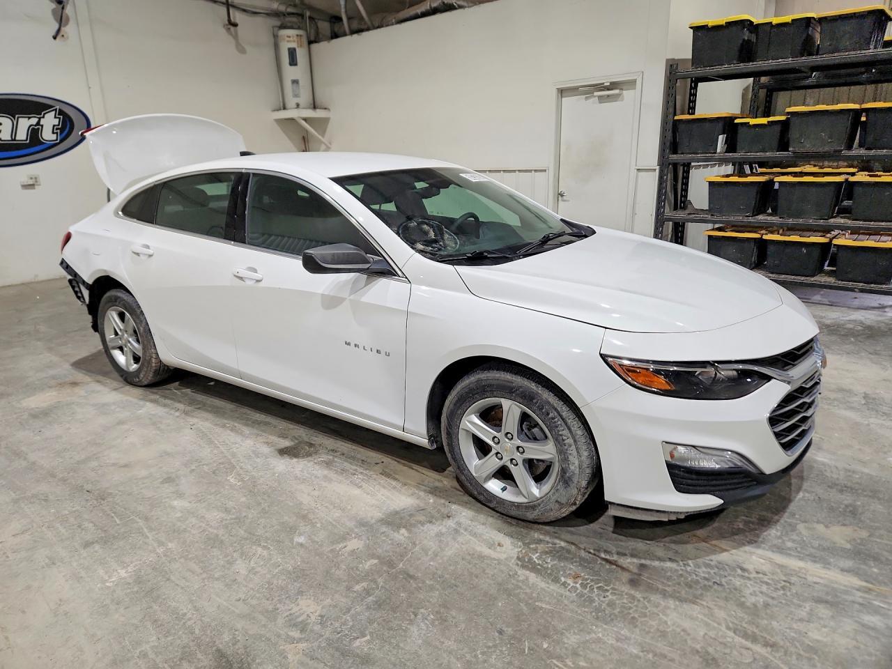 2022 Chevrolet Malibu Ls - Фото 4