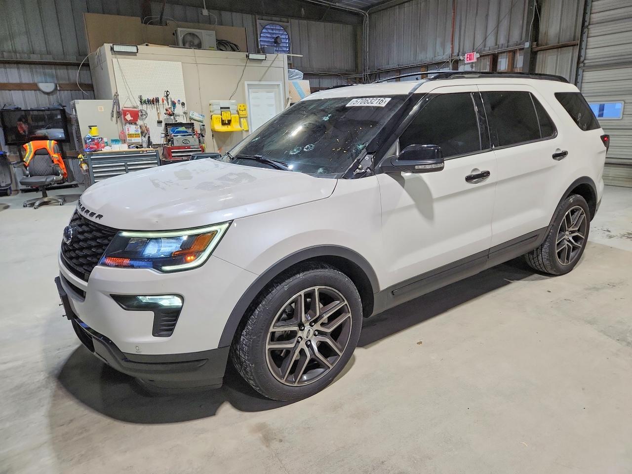 2019 Ford Explorer Sport