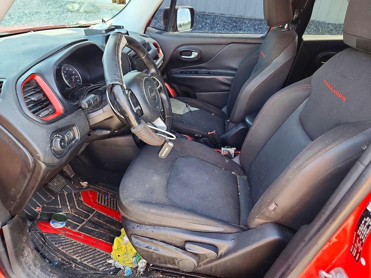 2016 Jeep Renegade Trailhawk - Фото 7