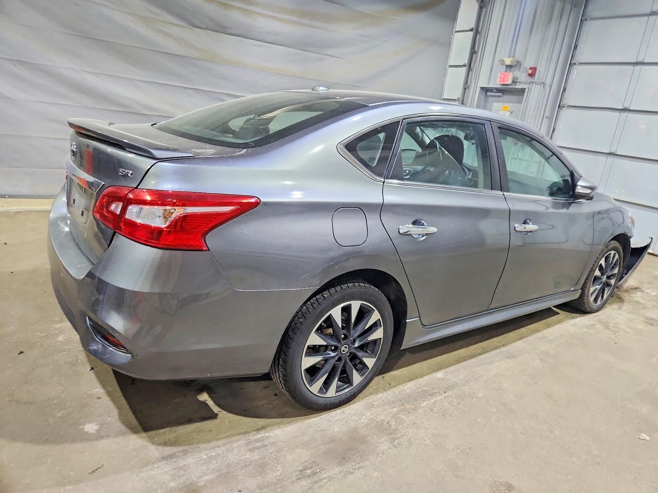 2019 Nissan Sentra Sr - Фото 3