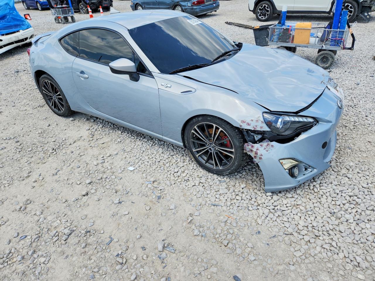 2013 Scion Fr-S 10 Series - Image 4