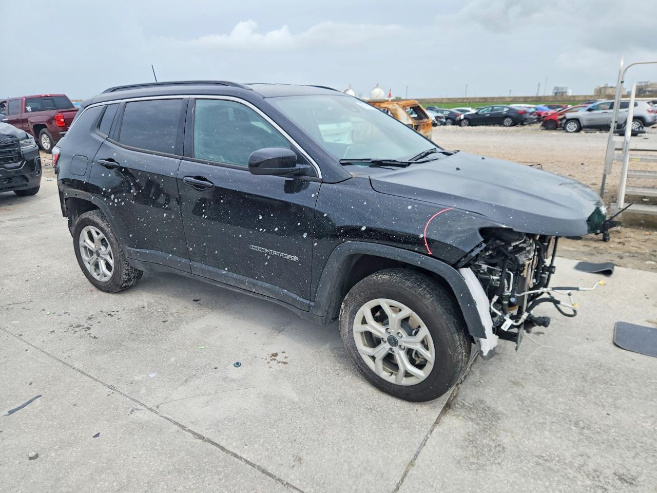 2026 Jeep Compass Latitude - Image 4