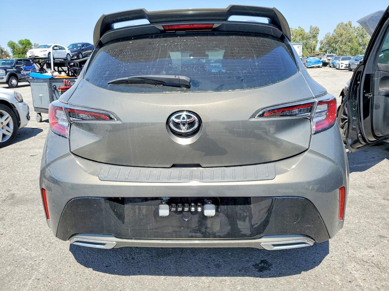 2020 Toyota Corolla Hatchback Se - Фото 6