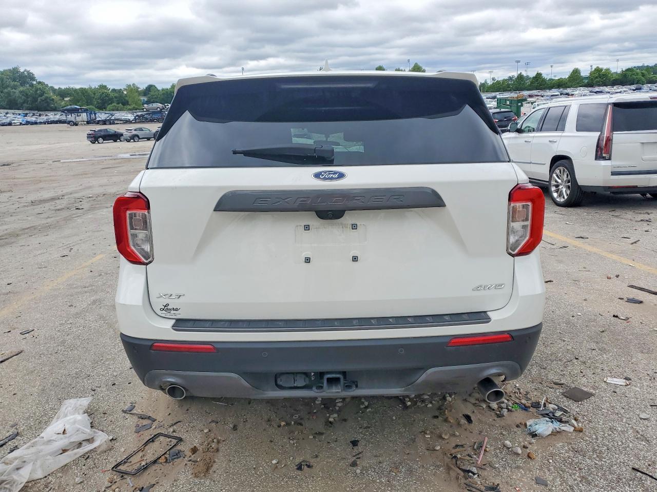 2023 Ford Explorer Xlt - Image 6