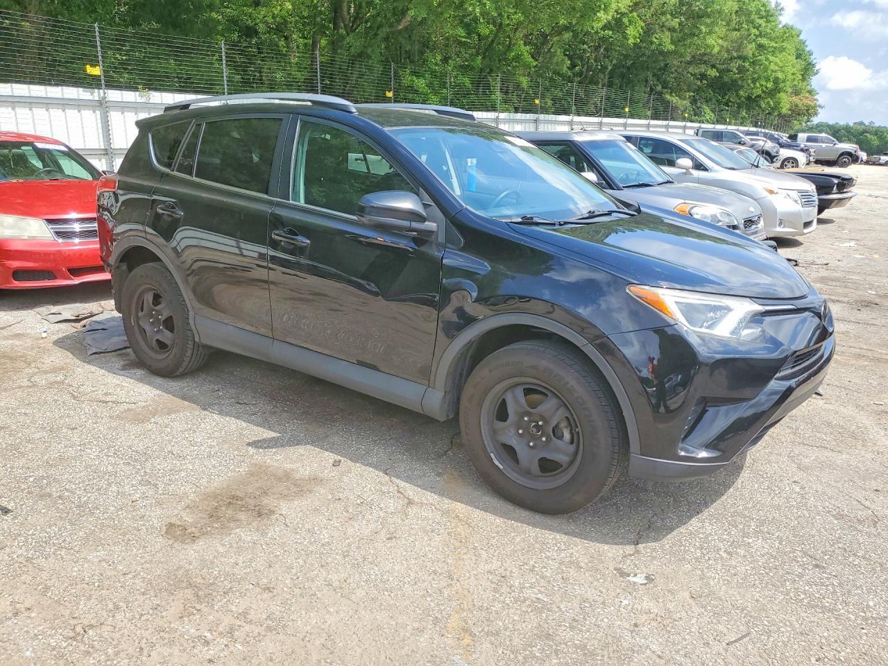 2018 Toyota Rav4 Le - Image 4