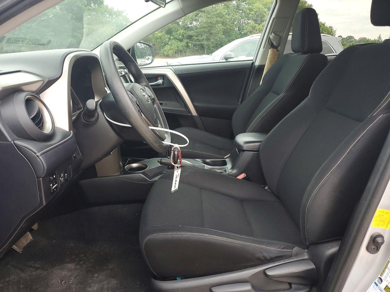 2015 Toyota Rav4 Xle - Image 7