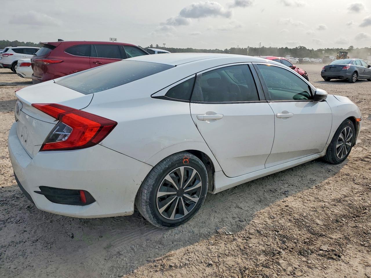 2018 Honda Civic Lx - Фото 3