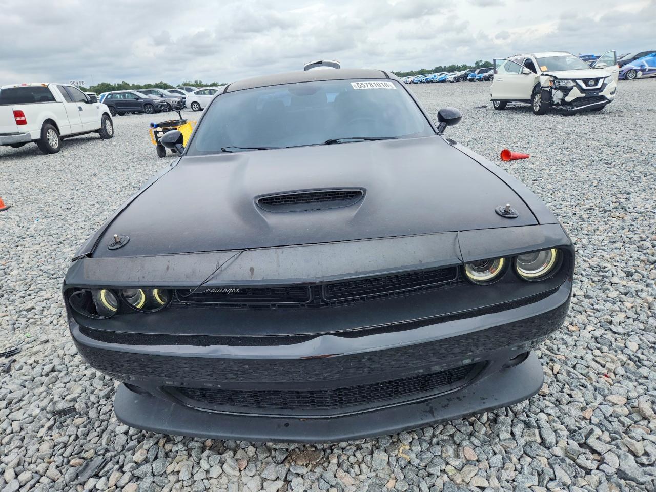 2018 Dodge Challenger R - Image 5