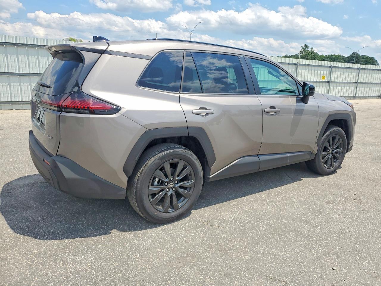 2026 Toyota Rav4 Xle Premium - Фото 3