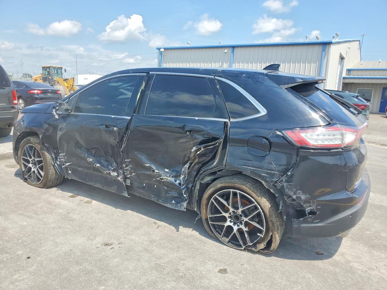 2018 Ford Edge Sel - Image 2