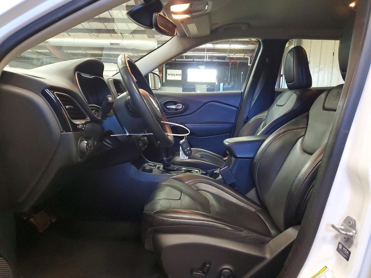 2023 Jeep Cherokee Altitude Lux - Фото 7