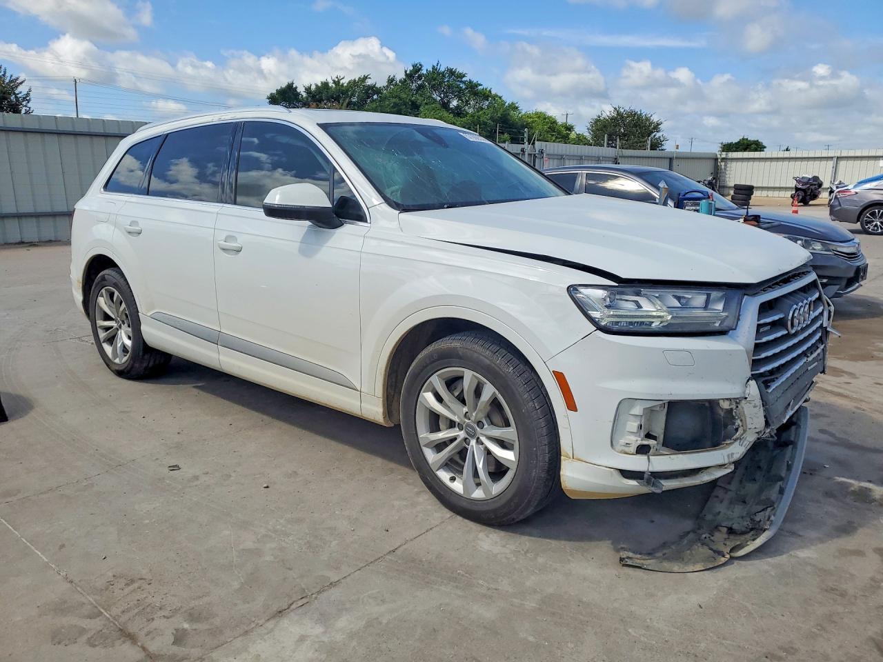 2019 Audi Q7 Premium Plus - Фото 4