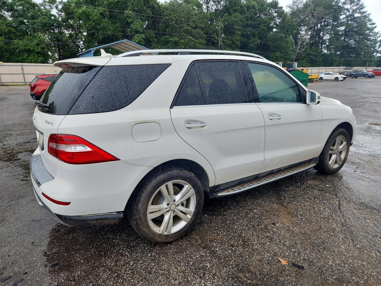 2015 Mercedes-Benz Ml 350 4Matic - Фото 3