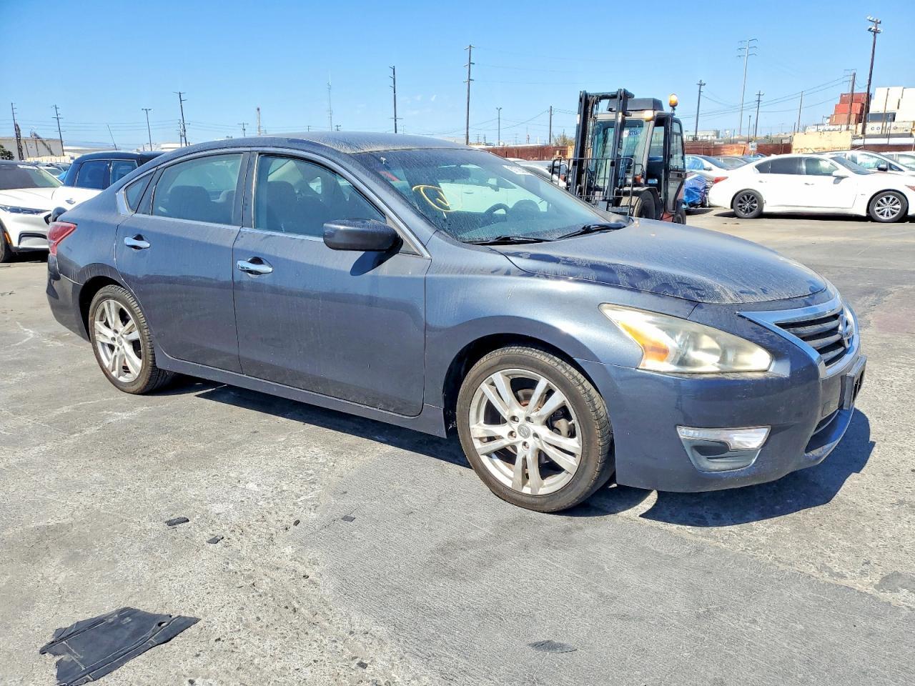 2013 Nissan Altima 3.5 S
