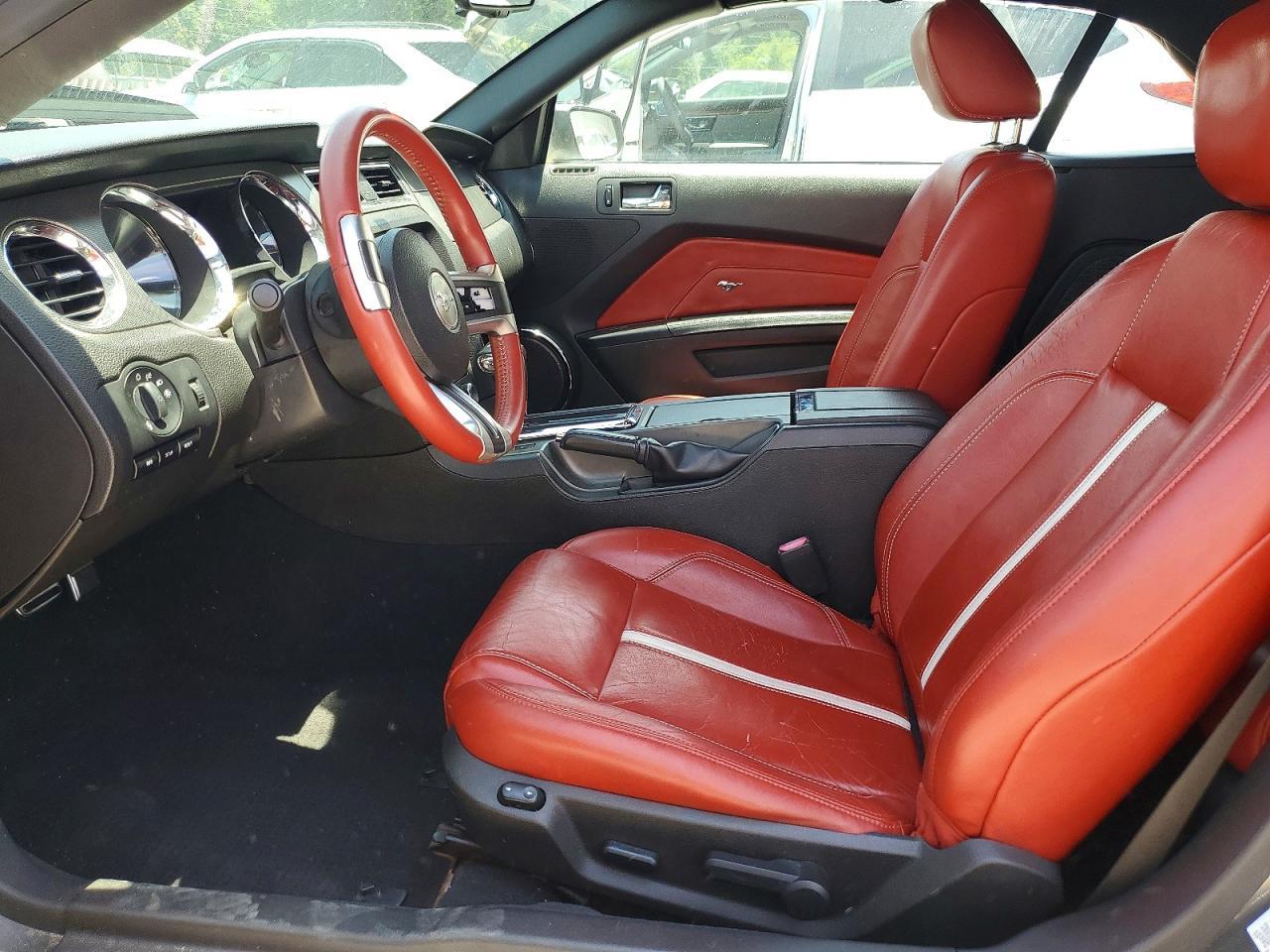2010 Ford Mustang Gt - Фото 7